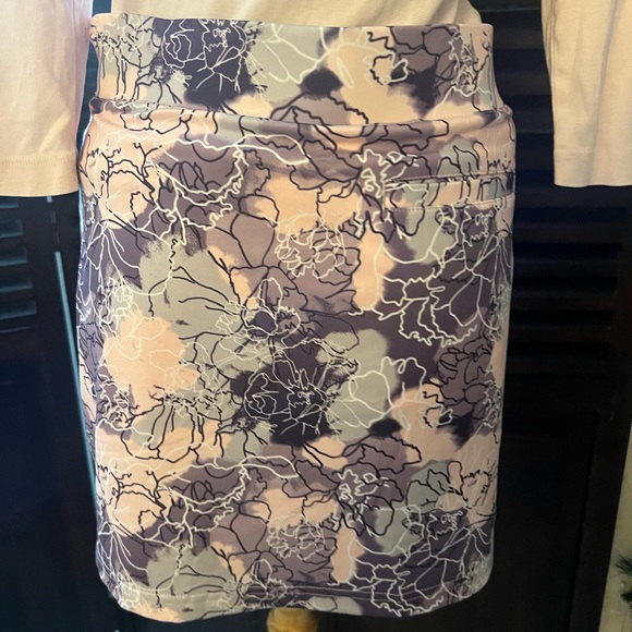 Pebble Beach Skort - Picture 14 of 15